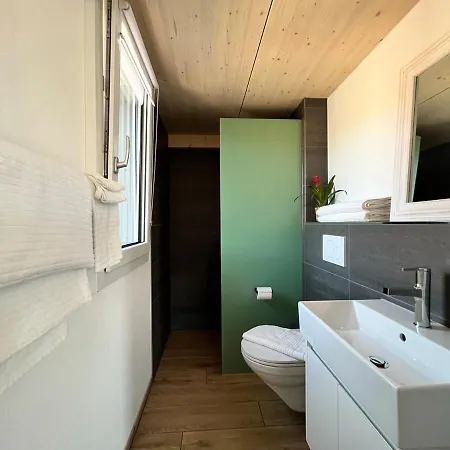 Spiezwiler, With Balcony And Parking *