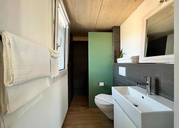 Spiezwiler, With Balcony And Parking *